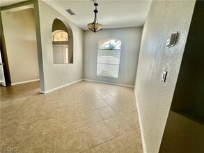 Building Photo - 12469 Pebble Stone Ct