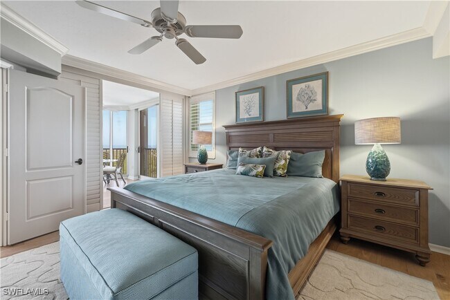 Building Photo - 6361 Pelican Bay Blvd