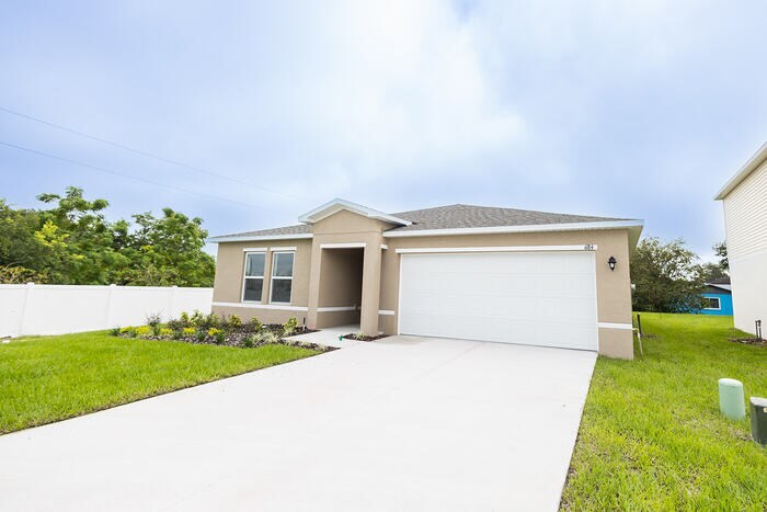 Foto principal - Haines City, FL - House - $1,945.00 Availa...