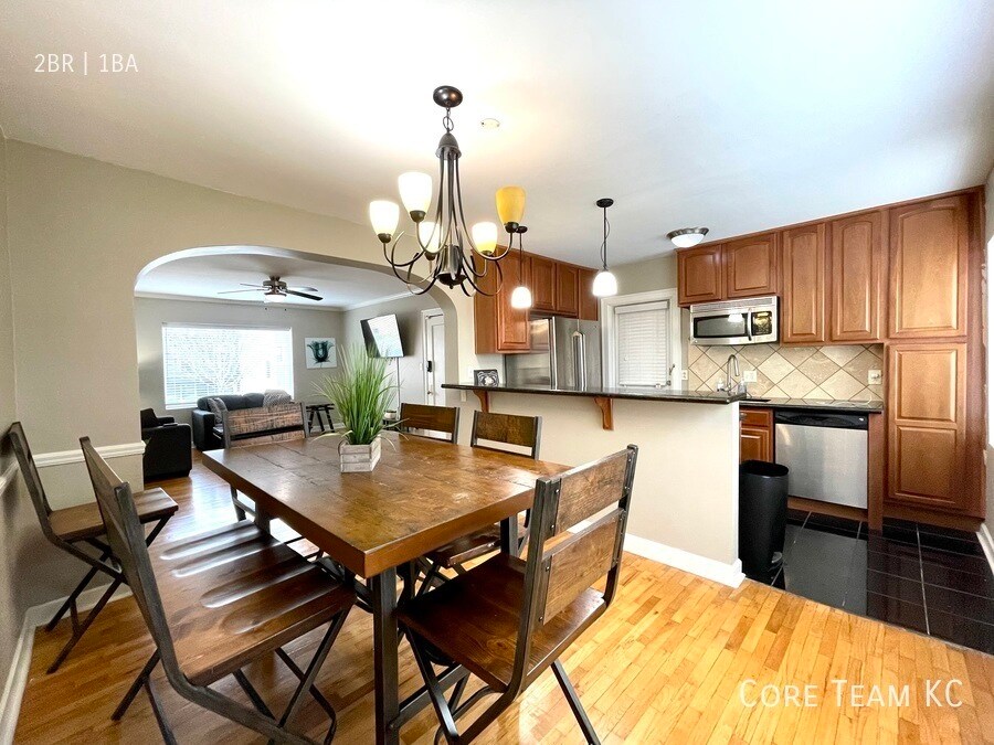 Foto principal - 2 Bedroom with Breakfast Bar at Roanoke Plaza
