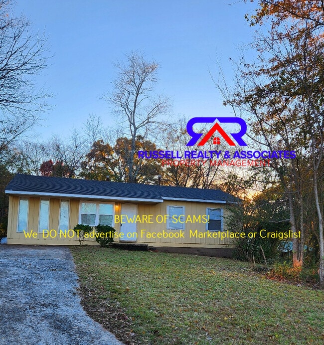 Building Photo - 2500 Tempest Dr SW