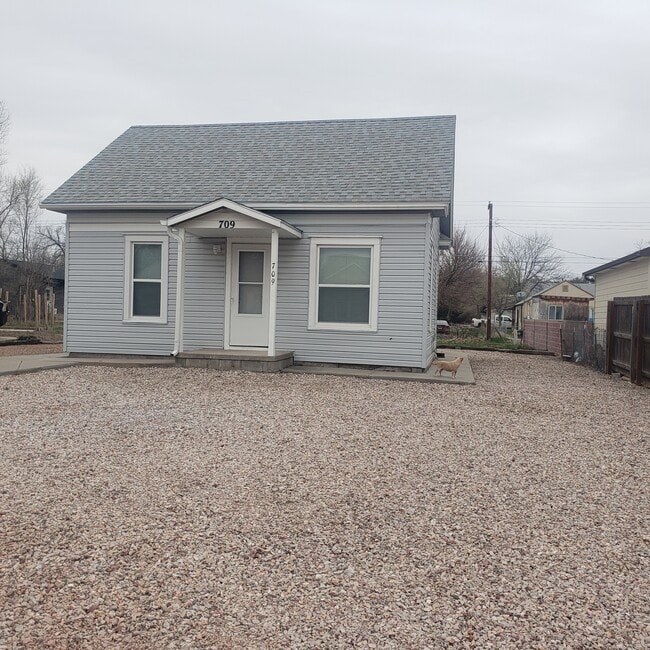 709 W 7th St, Ogallala, NE 69153 House Rental in Ogallala, NE