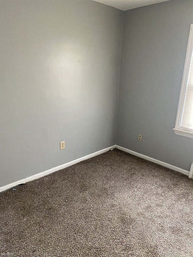 Foto del edificio - 3 br, 2 bath House - 1359 Pingree Ave