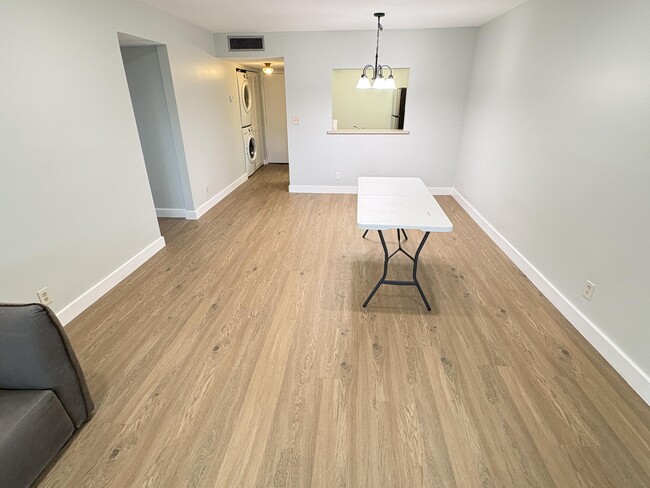 Foto del edificio - 4167 NW 90th Ave