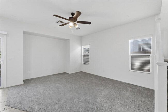 Foto del edificio - 6217 Blushing Willow St