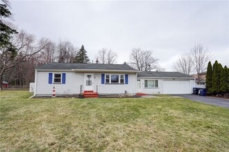 Building Photo - 889 Long Pond Rd