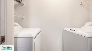 Building Photo - 400 Legends Terrace Dr