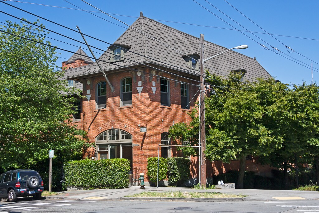 1406 Harvard Ave, Seattle, WA 98122 Apartments in Seattle, WA