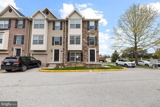 Building Photo - 24 Shady Tree Ct