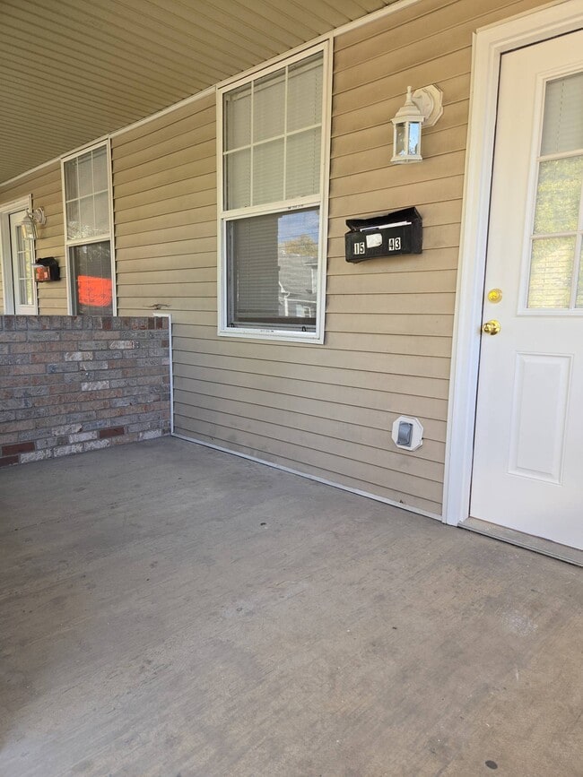 Photo - 1543 S State Ave House