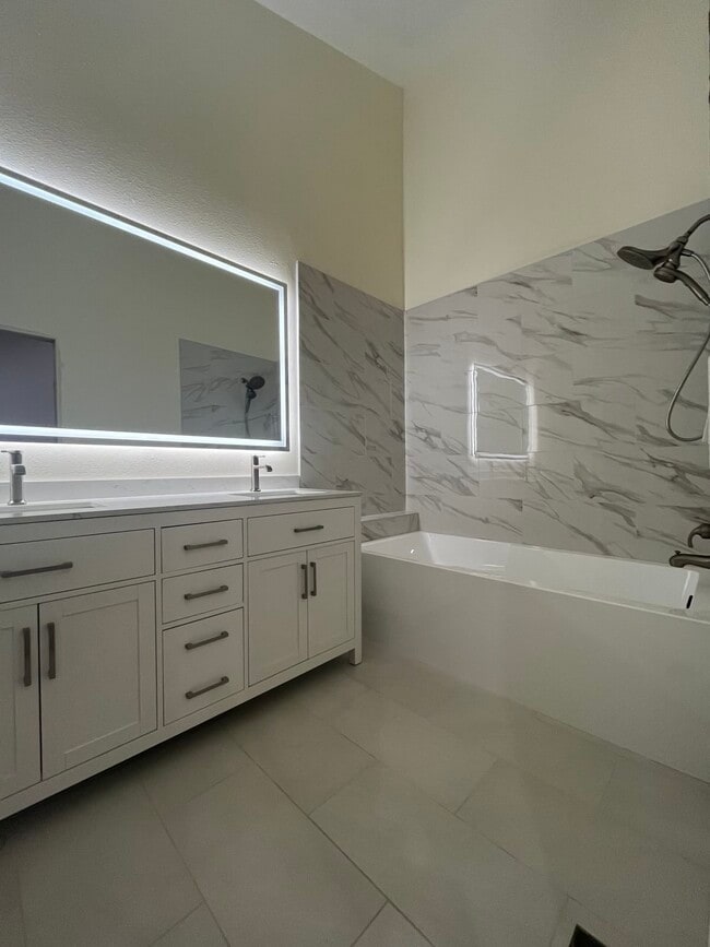 Sedgewood Way - Sedgewood Way House