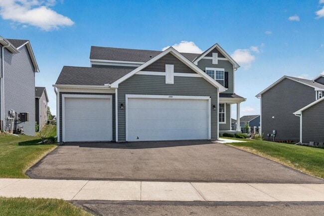 Building Photo - 1559 Edgebrook Ln