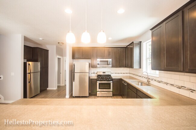 Foto del edificio - 437 NW 14th St