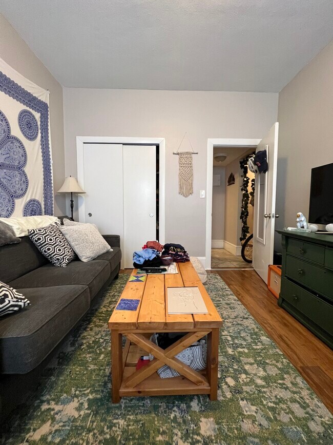 Building Photo - 108 Commonwealth Ave