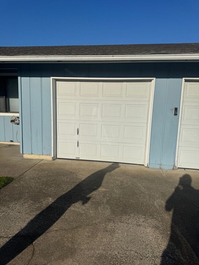 Foto del edificio - Harlow Neighborhood Duplex