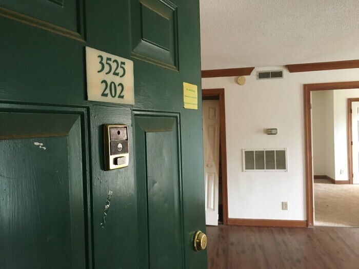 3525 Ivy Commons Dr Unit APT 202, Raleigh, NC 27606 Condo for Rent in