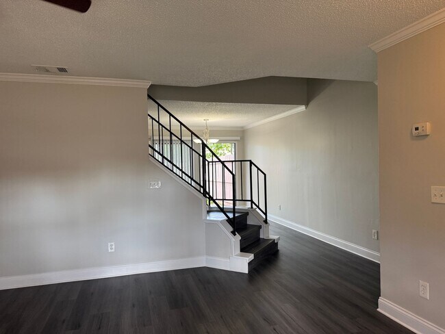 Foto del edificio - 2/2 Town Home in Casselberry