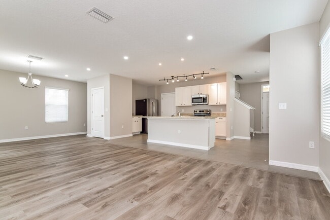 Foto del edificio - 10508 Whispering Hammock Dr