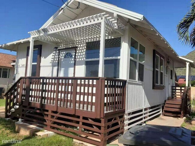 Building Photo - 2 br, 1 bath House - 84 -140 Water St