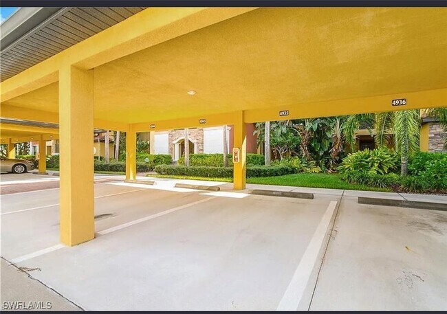 Foto del edificio - 9566 Trevi Ct