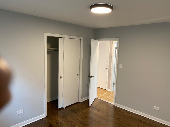 Foto del edificio - 6242 S Karlov Ave