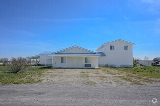Building Photo - 506 N 2420 E