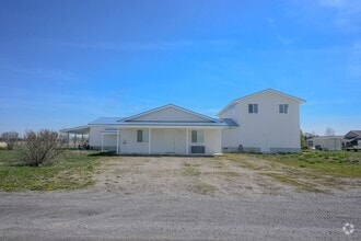 Building Photo - 506 N 2420 E