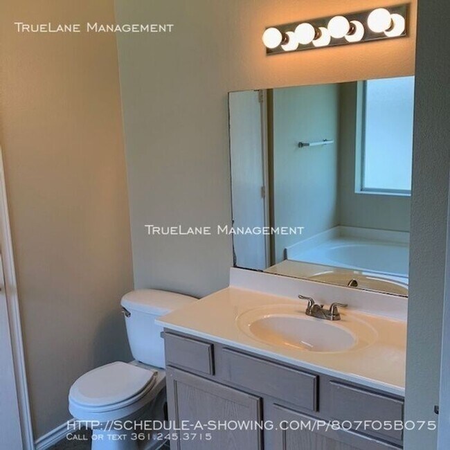 Building Photo - **No Application Fees** **$1,000 OFF 1st m...