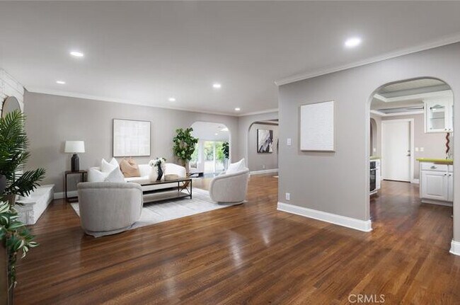 Foto del edificio - 14191 Lambeth Way