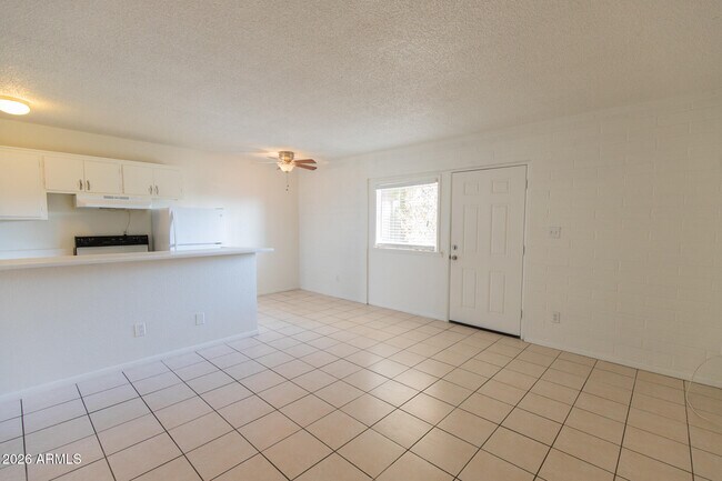 Foto del edificio - 1722 E Ocotillo Rd