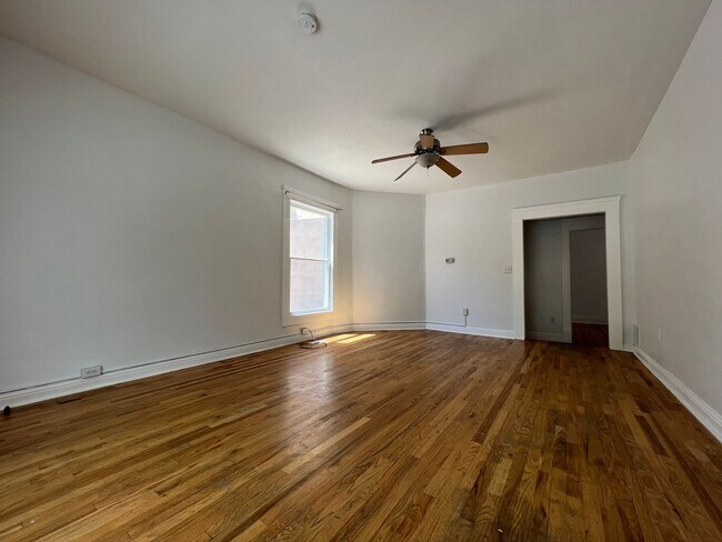 Photo - Historic Mapleton Hill hidden gem! Townhome