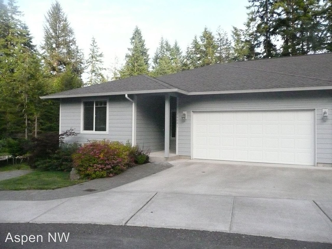 14001 87th Avenue Ct NW, Gig Harbor, WA 98329 House Rental in Gig
