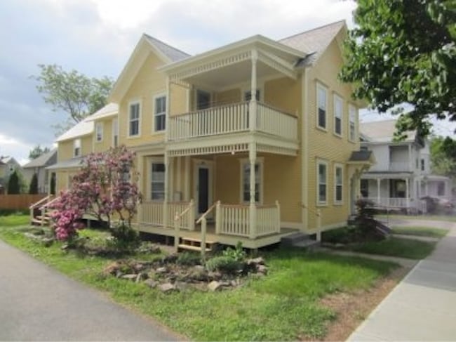 Building Photo - 169 N Willard St
