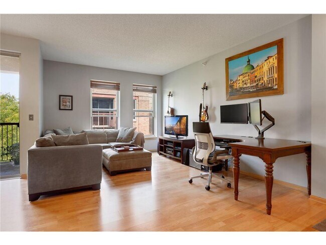 Foto del edificio - 500 N 2nd St