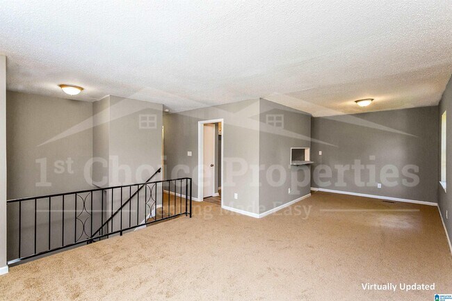 Building Photo - 4021 Debby Dr