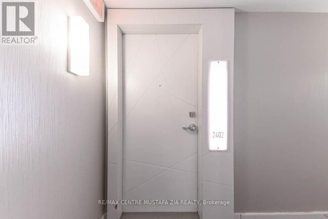 Building Photo - 14 York St