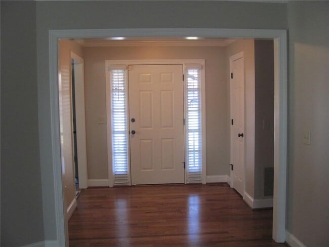 Foto del edificio - 3383 Conley Downs Dr