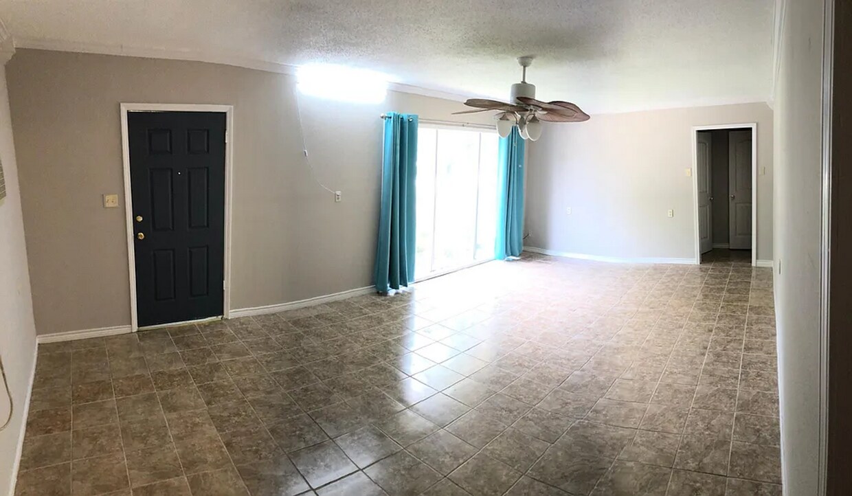 Foto del edificio - House For Rent 150 Schoolview Dr, Bridge City, TX 77611
