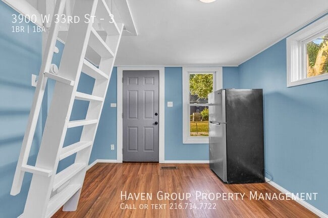Building Photo - 3900 W 33rd St