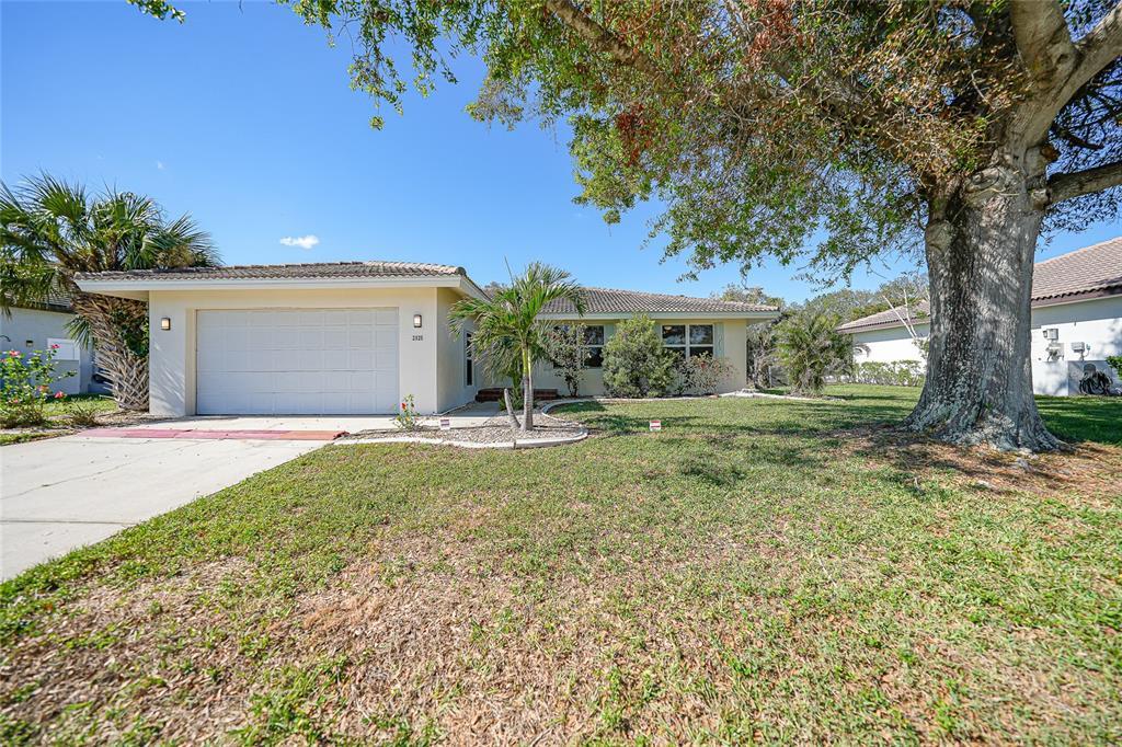 Foto principal - 2925 Magdalina Dr