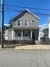Building Photo - 16 Cozzens Ave