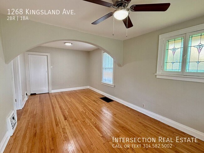 Foto del edificio - 1268 Kingsland Ave