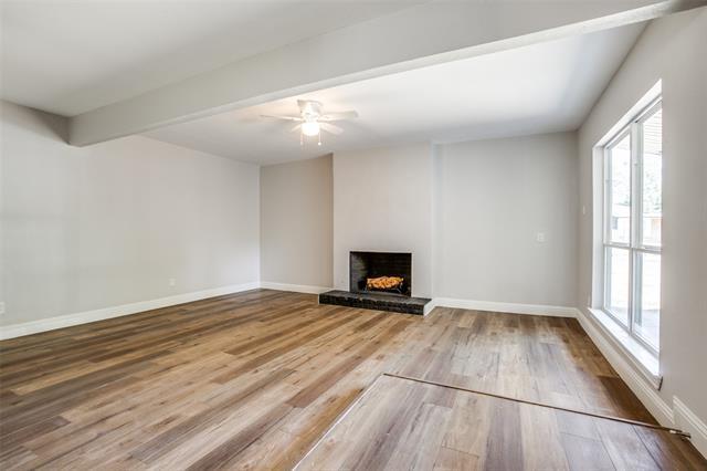 Building Photo - 4418 Windsor Dr