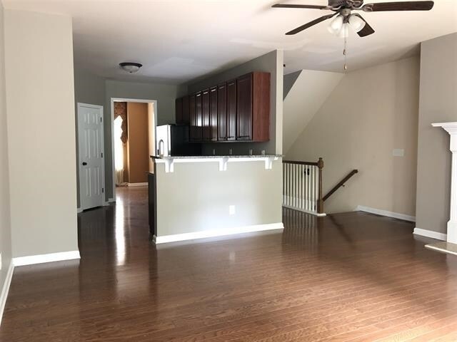Foto del edificio - 1800 Oak Brook Ln NW