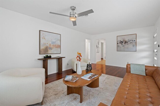 Foto del edificio - 6810 Daugherty St