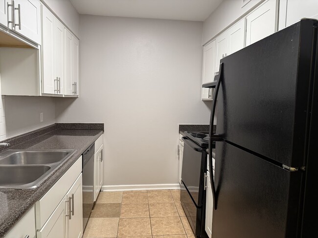 Building Photo - 11271 Florida Blvd