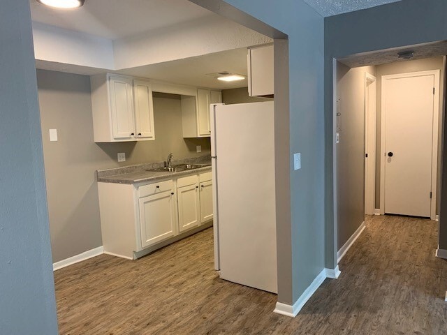 Building Photo - 38th Place