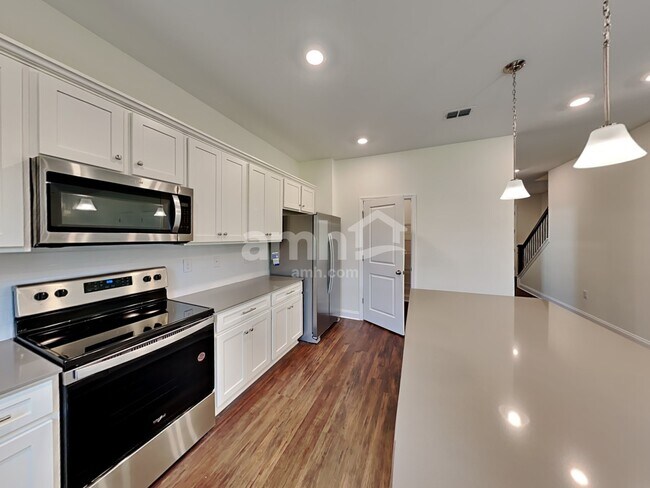 Foto del edificio - 3639 Windward Hills Boulevard