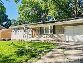 Building Photo - 7917 NE 56th St