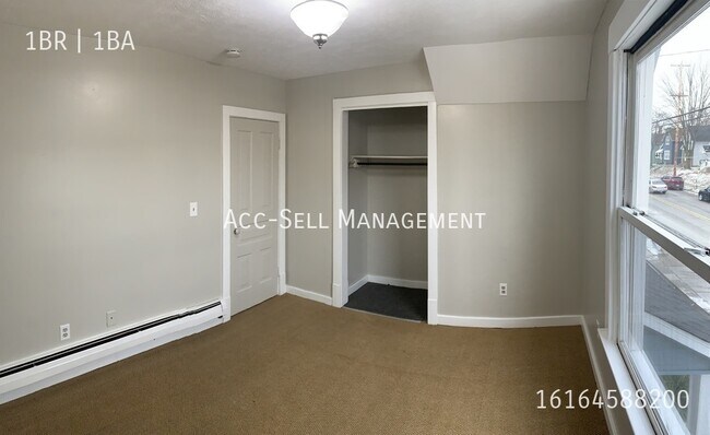 Foto del edificio - 104 Diamond Ave SE
